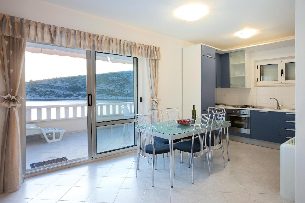 Apartments By The Sea Razanj, Rogoznica - 7484 Екстериор снимка
