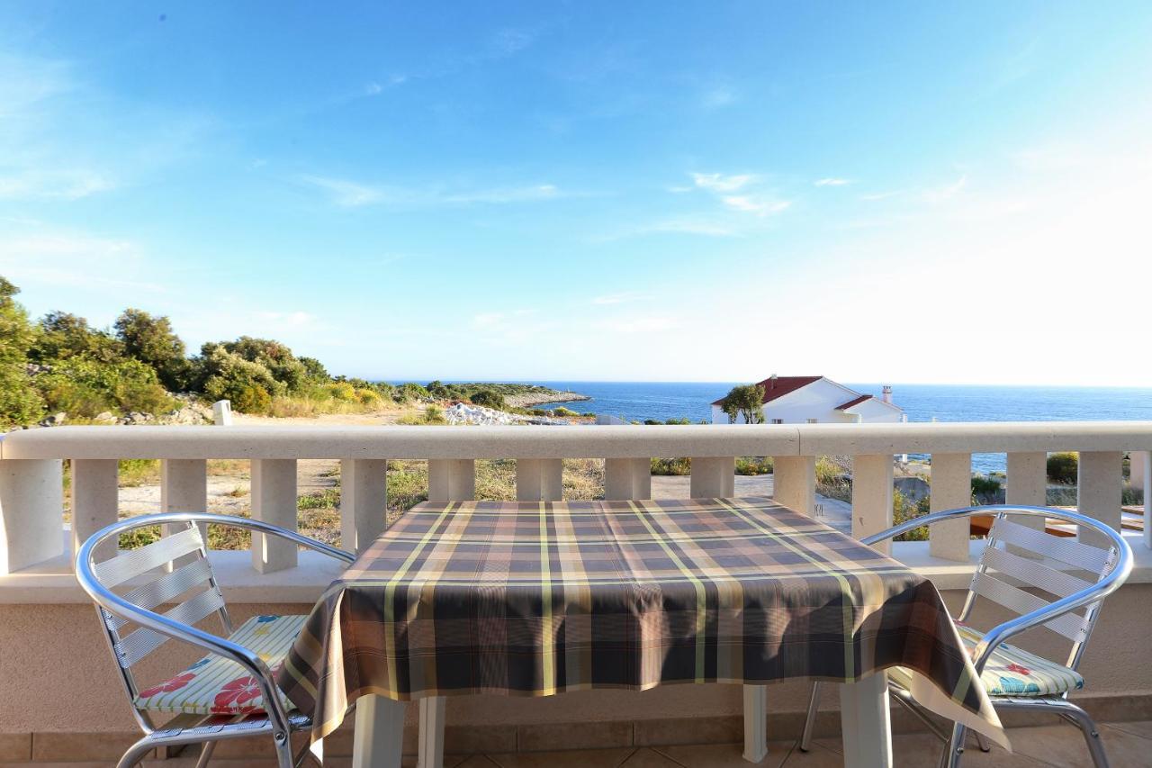 Apartments By The Sea Razanj, Rogoznica - 7484 Екстериор снимка